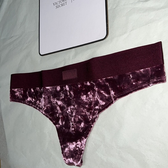 (L) UNISEX Victoria’s Secret Velvet THONG Underwear - Picture 7 of 11